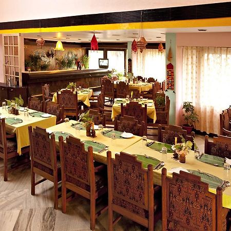 Hotel Kalinga Ashok Bhubaneswar Buitenkant foto