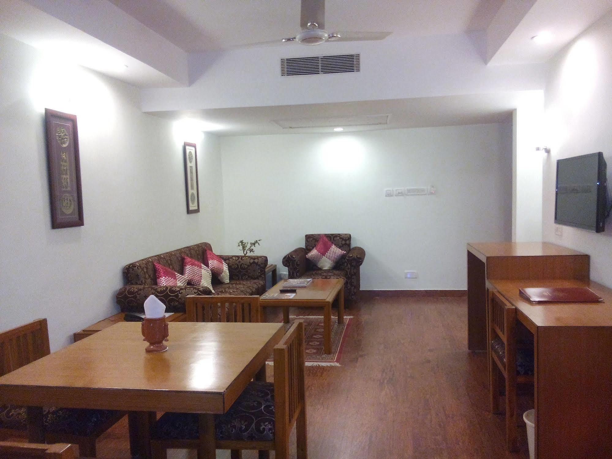 Hotel Kalinga Ashok Bhubaneswar Buitenkant foto
